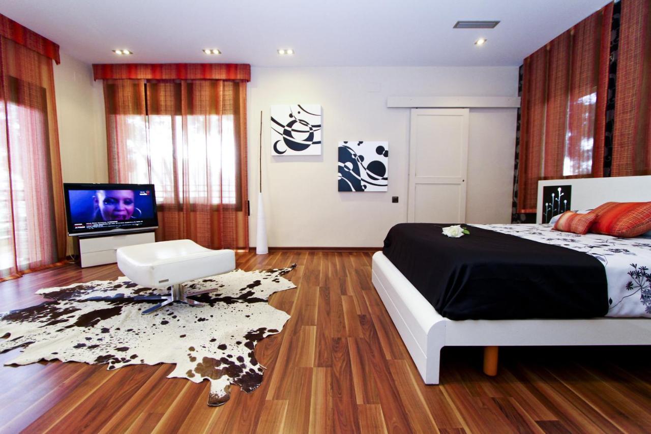 Villa Planet Salou Esterno foto