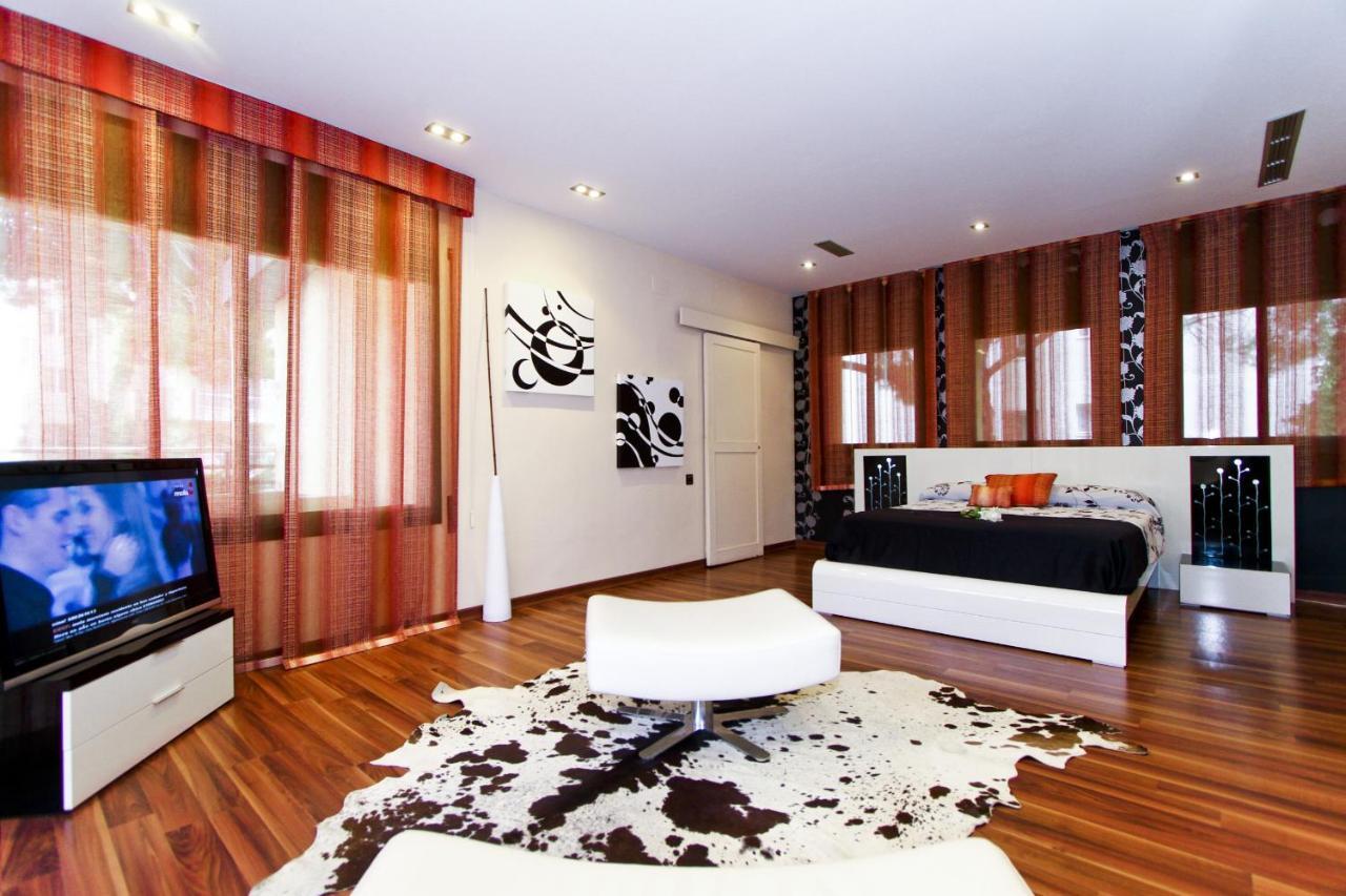 Villa Planet Salou Esterno foto
